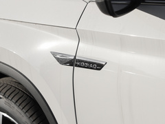 2023款 TSI330 5座两驱奢享版