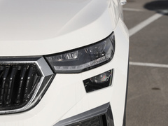2023款 TSI330 5座两驱奢享版