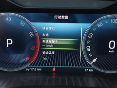 2023款 TSI330 5座两驱奢享版