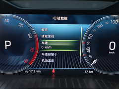 2023款 TSI330 5座两驱奢享版