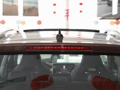 2023款 TSI330 5座两驱奢享版