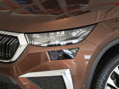 2023款 TSI330 5座两驱奢享版
