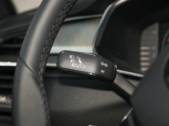 2023款 TSI330 5座两驱奢享版
