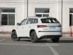 2023款 TSI330 7座两驱奢享版