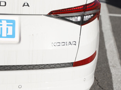 2023款 TSI330 7座两驱奢享版