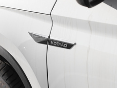 2023款 TSI330 7座两驱奢享版