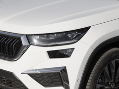 2023款 TSI330 7座两驱奢享版