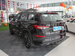 2023款 TSI330 7座两驱奢享版