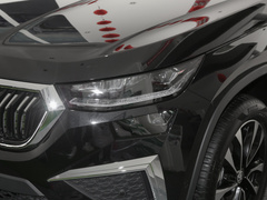 2023款 TSI330 7座两驱奢享版