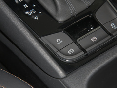 2023款 TSI330 7座两驱奢享版