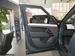 2023款 P400 首发版