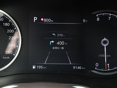 2023款 2.5T 后驱豪华版