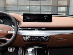 2023款 2.5T 后驱豪华版
