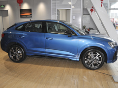 2023款 40 TFSI 时尚型