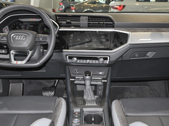2023款 40 TFSI 时尚型