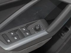 2023款 40 TFSI 时尚型
