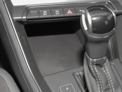 2023款 40 TFSI 时尚型
