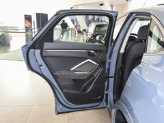 2023款 40 TFSI RS套件燃速型