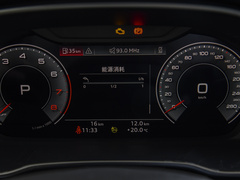 2023款 40 TFSI RS套件燃速型