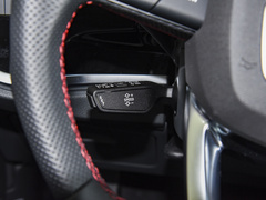 2023款 40 TFSI RS套件燃速型