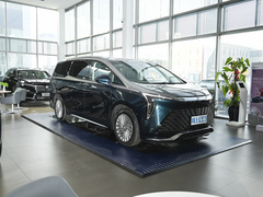 2023款 2.0T 四座私享版