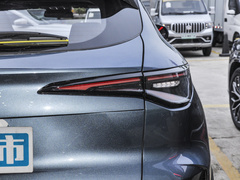 2023款 1.5T DCT卓越型