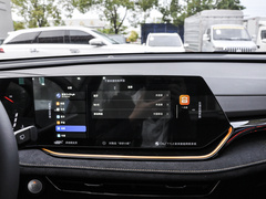 2023款 1.5T DCT卓越型
