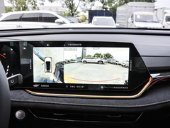 2023款 1.5T DCT卓越型
