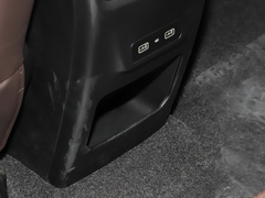 2023款 1.5T 手动别院 7座