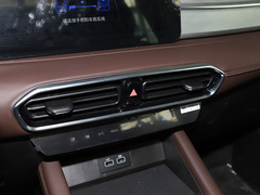2023款 1.5T 手动别院 7座