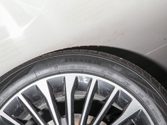 2023款 2.0T DCT城堡 5座