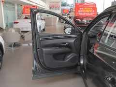 2023款 途胜L 1.5T 自动两驱GLX精英版