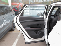 2023款 途胜L 1.5T 自动两驱LUX尊贵版