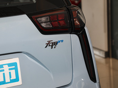 2022款 301km 神兽版 三元锂
