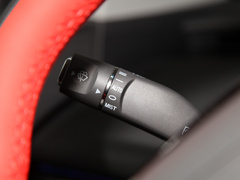2022款 301km 神兽版 三元锂 30.6kWh