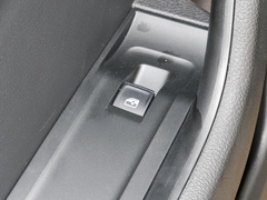 2023款 TSI330 DSG奢享版