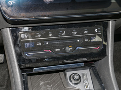 2023款 TSI330 DSG奢享版
