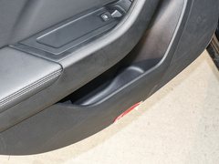 2023款 TSI330 DSG奢享版