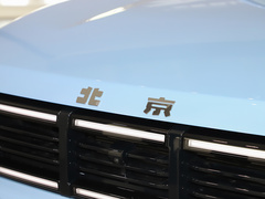 2024款 2.0T 城市猎人版 先锋型
