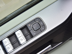 2024款 2.0T 城市猎人版 先锋型