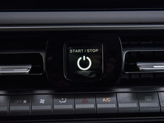 2024款 2.0T 城市猎人版 先锋型