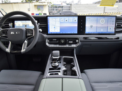 2024款 2.0T 城市猎人版 先锋型