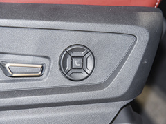 2023款 45 TFSI quattro 黑武士版