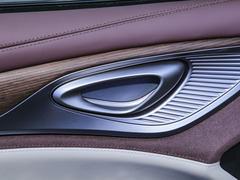 2023款 DM-i 1.5L 121km 精英型