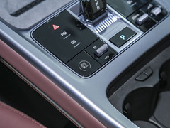 2023款 DM-i 1.5L 121km 精英型