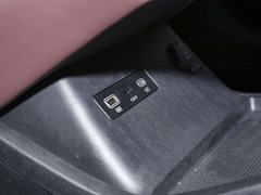 2023款 DM-i 1.5L 121km 精英型