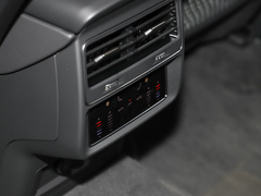 2023款 55 TFSI quattro S line运动型