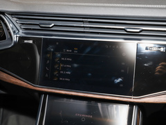 2023款 55 TFSI quattro S line运动型