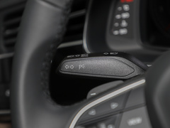 2023款 55 TFSI quattro S line运动型