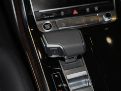 2023款 55 TFSI quattro S line运动型